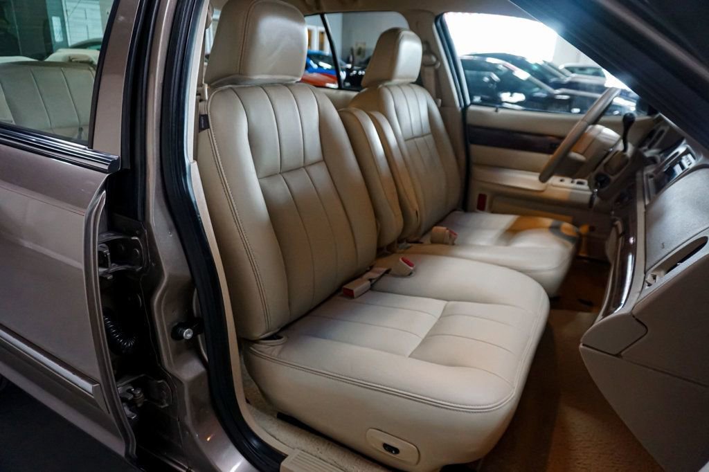 Used 2006 Mercury Grand Marquis LS image 33