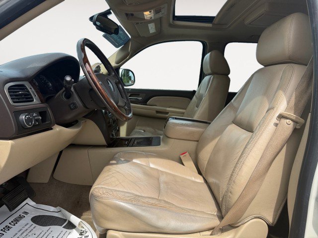 Used 2009 GMC Yukon XL Denali AWD/4WD image 6