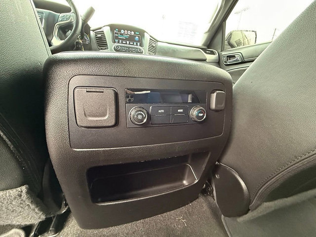 Used 2018 GMC Yukon SLT image 15
