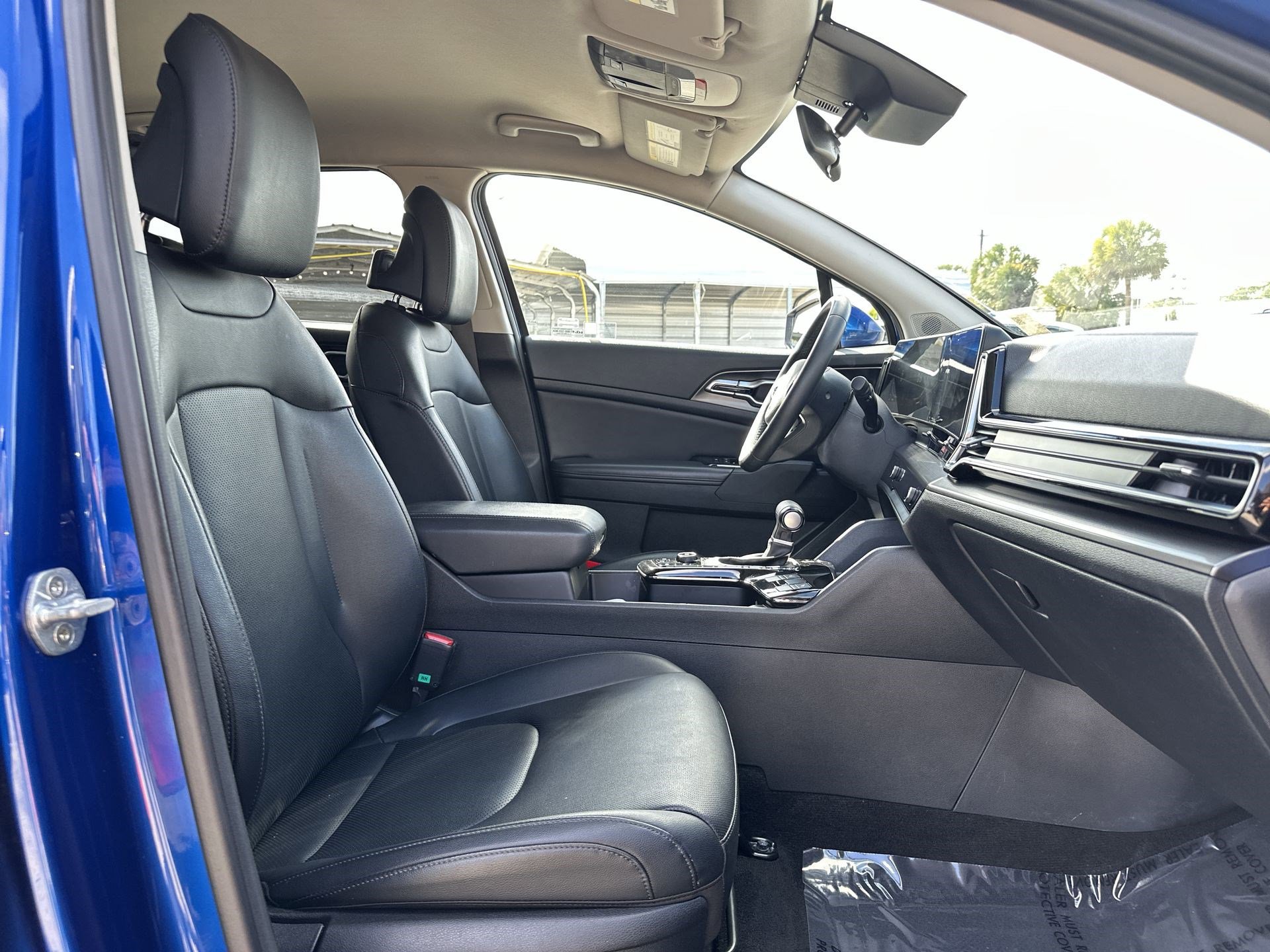 Certified 2023 Kia Sportage EX FWD image 25