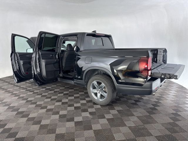 Certified 2023 Honda Ridgeline RTL image 21