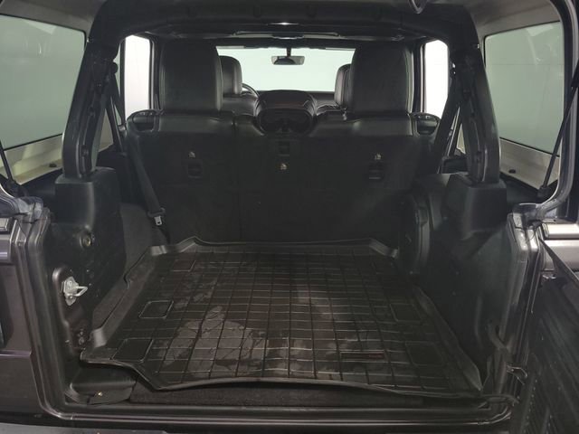 Used 2018 Jeep Wrangler Unlimited Sahara w/ Dual Top Group image 26