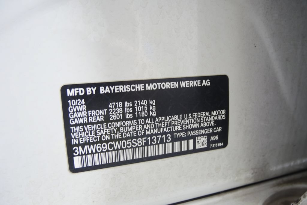 Certified 2025 BMW 330i Sedan RWD image 29