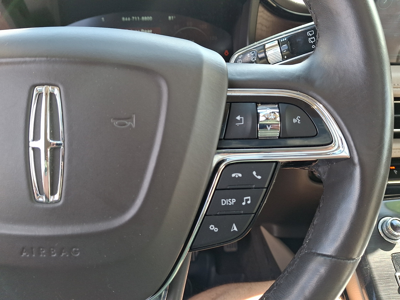 Certified 2021 Lincoln Nautilus Reserve AWD/4WD image 24