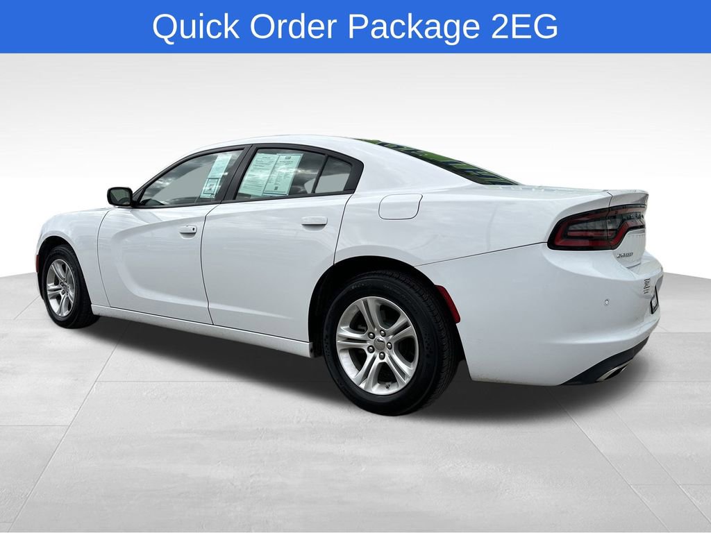 Used 2022 Dodge Charger SXT image 4