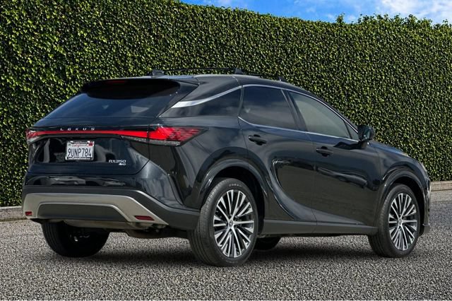 Used 2025 Lexus RX 350 Premium Plus w/ Convenience Package AWD/4WD image 4