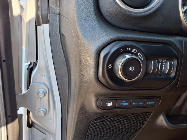 Used 2022 Jeep Wrangler Unlimited Rubicon 4xe w/ Cold Weather Group image 19