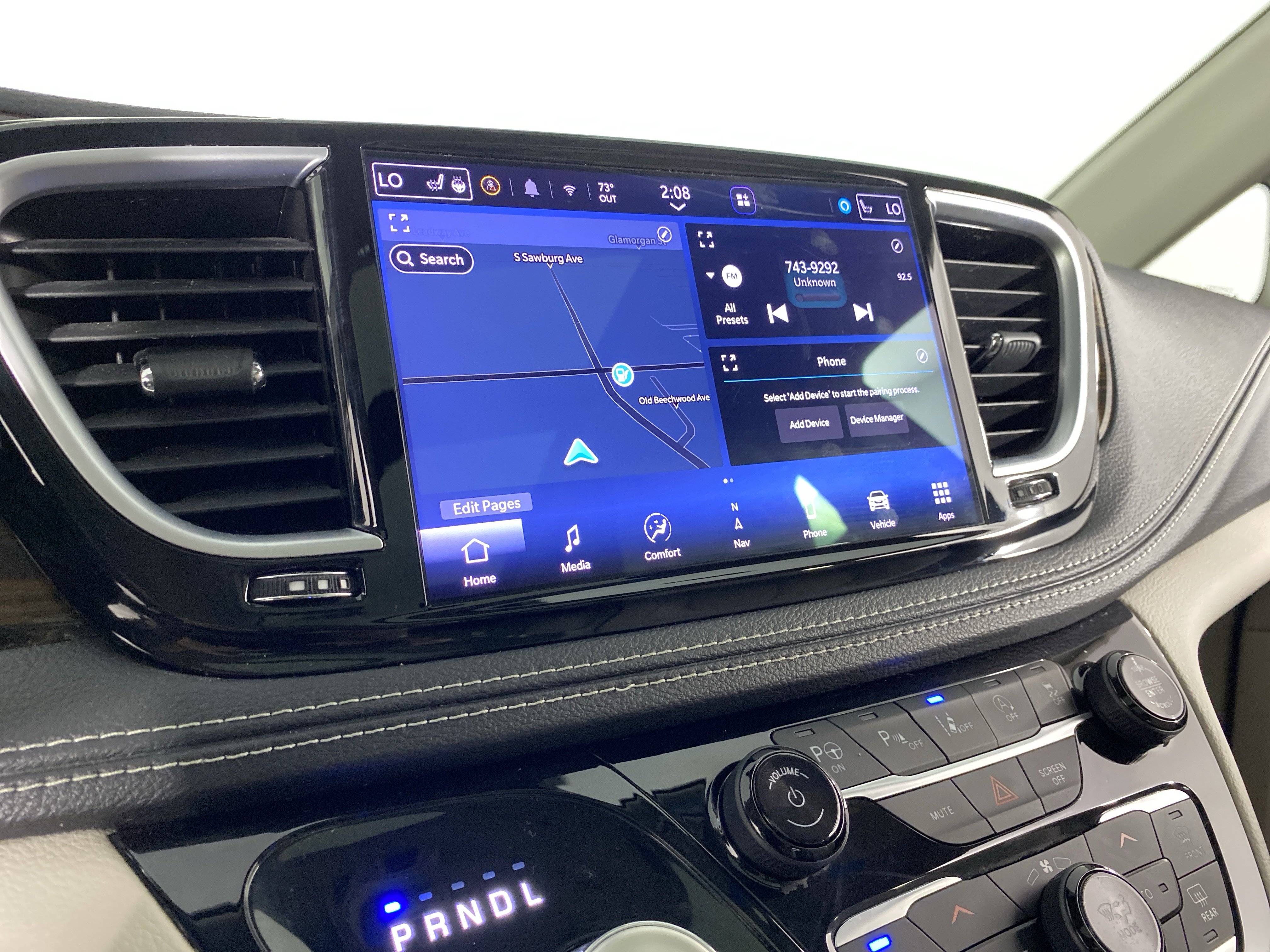 Used 2021 Chrysler Pacifica Limited w/ Uconnect Theater Family Group AWD/4WD image 40
