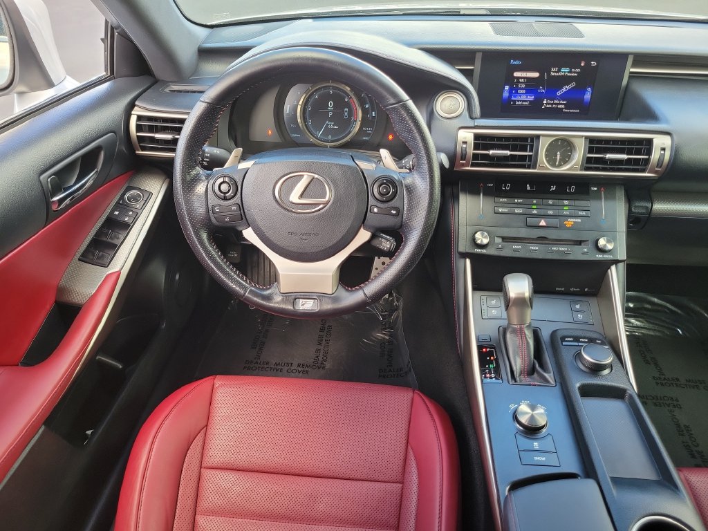 Used 2016 Lexus IS 200t RWD image 4