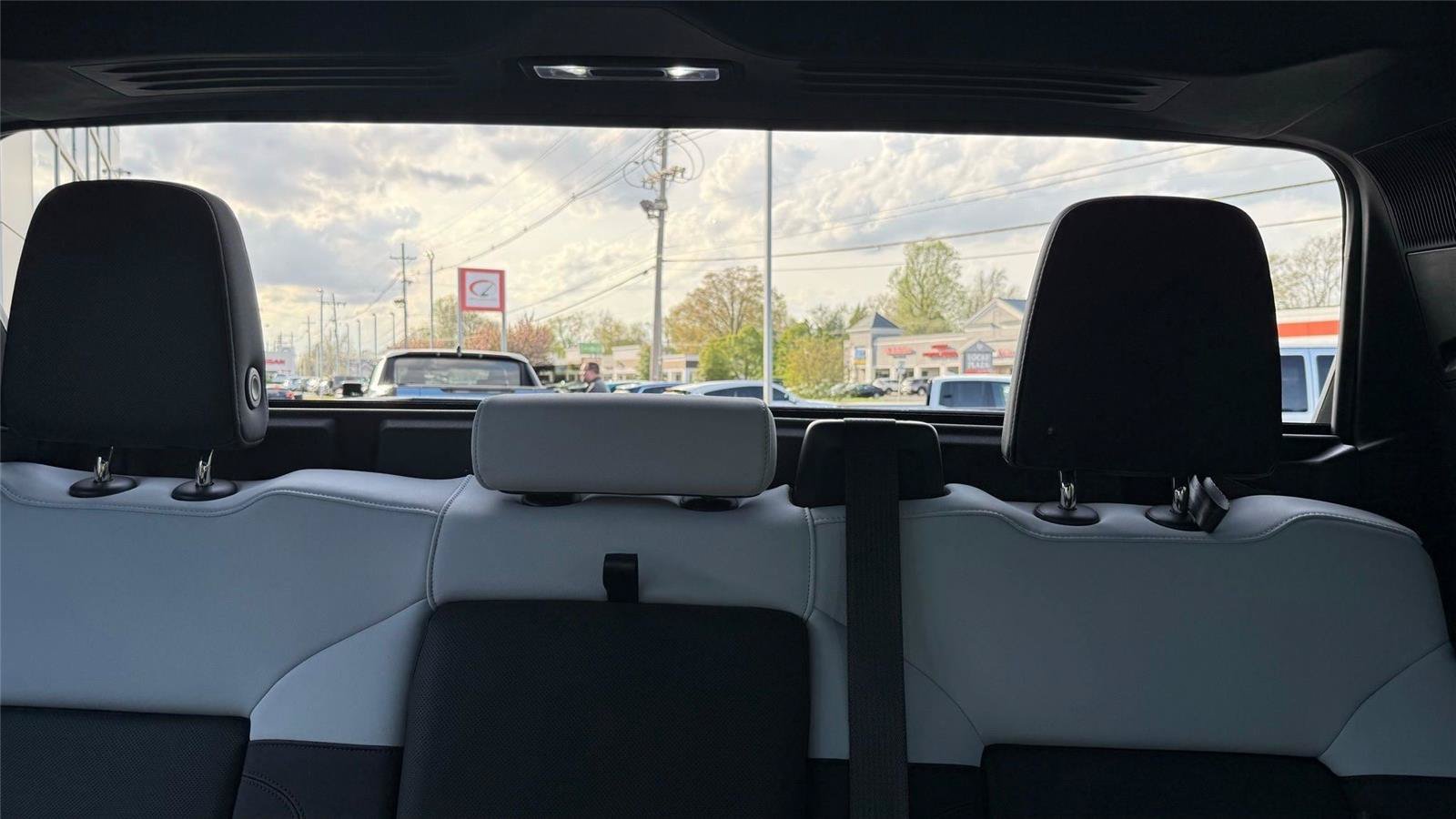 Used 2024 GMC Hummer EV 3X w/ Omega Edition AWD/4WD image 57