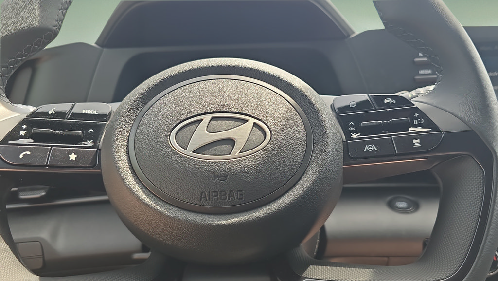 New 2026 Hyundai Elantra SEL Sport Premium FWD image 12