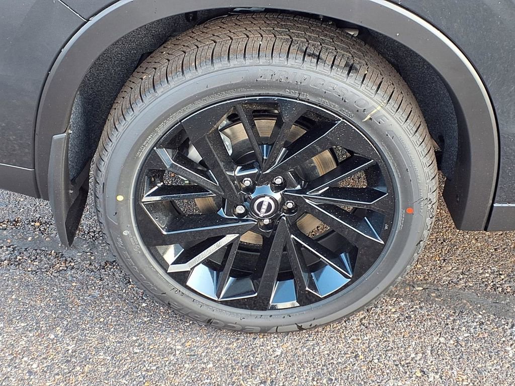 New 2026 Nissan Rogue SL AWD/4WD image 9