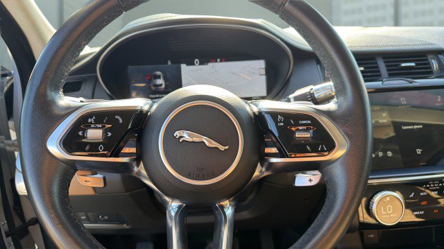 Certified 2021 Jaguar E-PACE SE image 28
