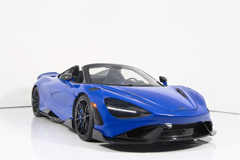 Used 2022 McLaren 765LT RWD image 2