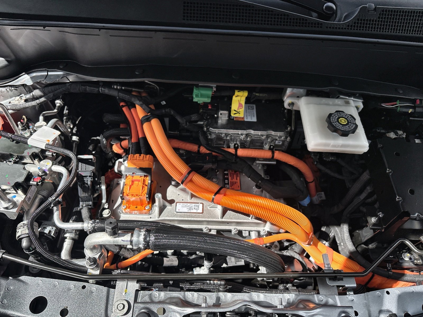 New 2027 Chevrolet Bolt RS FWD image 34
