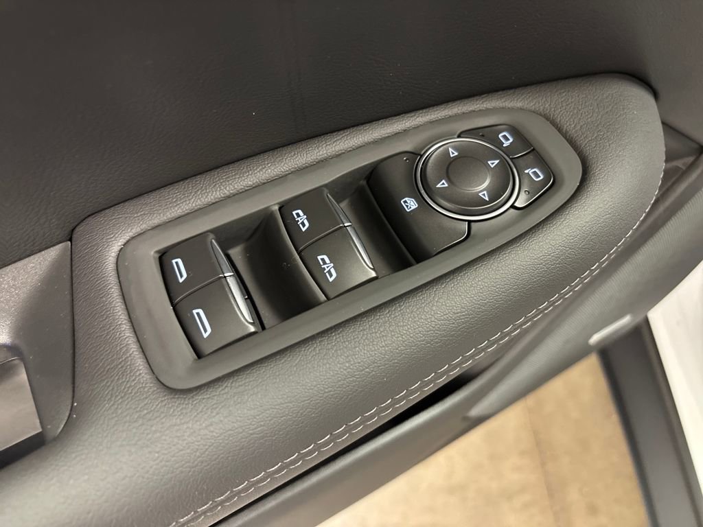 New 2026 Cadillac XT5 Luxury w/ LPO, Floor Liner Package image 20