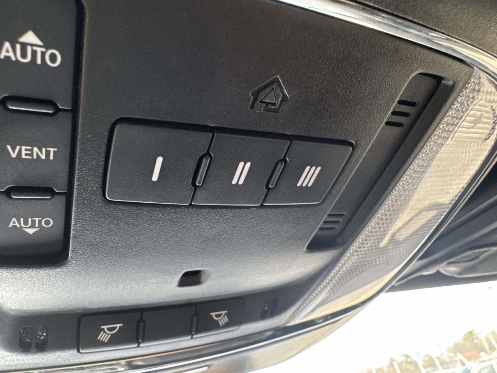 Used 2022 Dodge Charger Scat Pack image 34