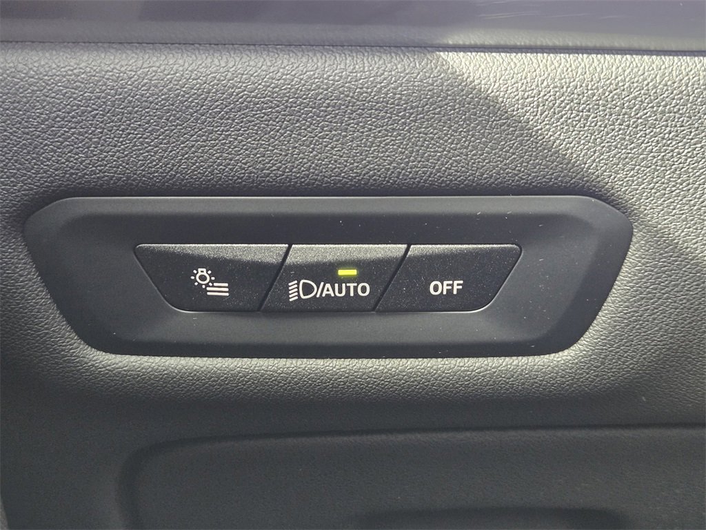 New 2026 BMW X6 M60i w/ Executive Package image 22