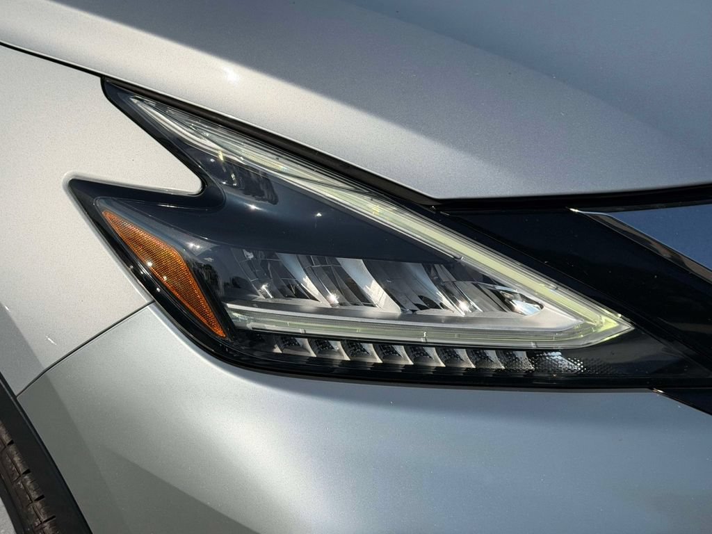 Used 2020 Nissan Murano SL w/ Moonroof Package AWD/4WD image 8