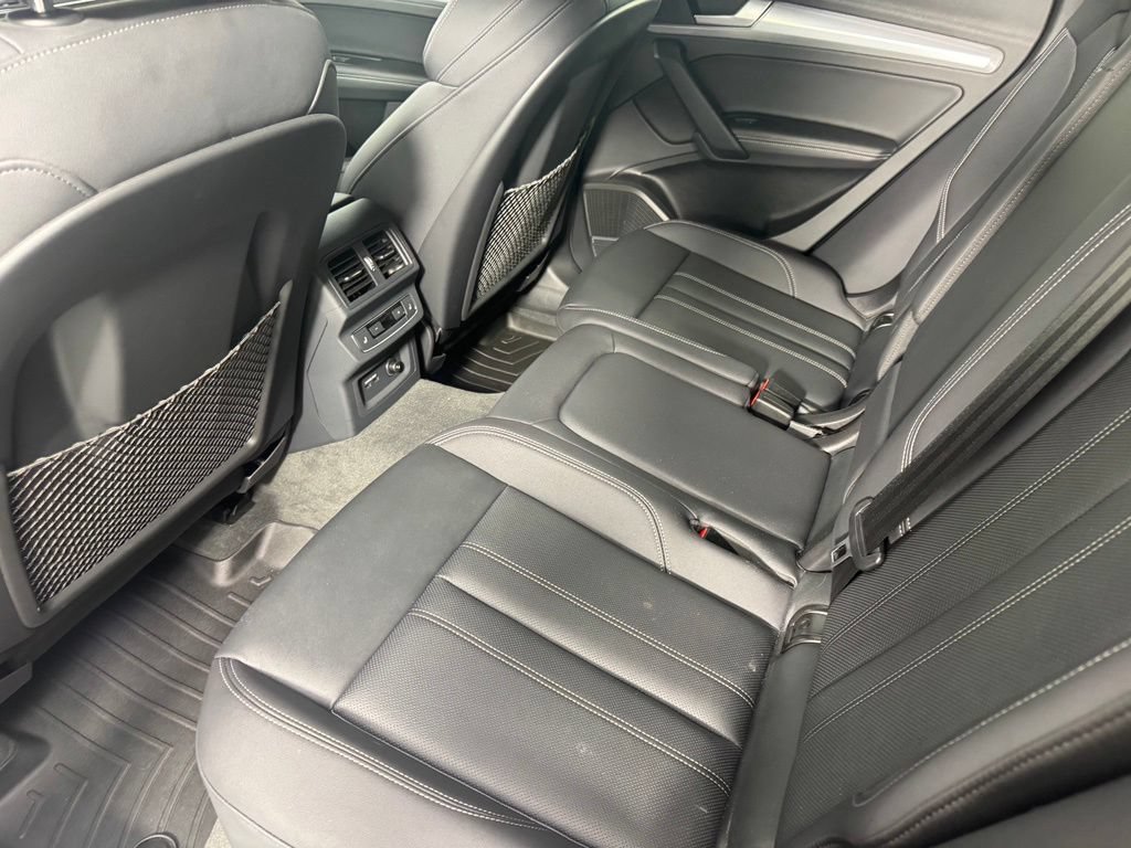 Used 2023 Audi Q5 2.0T Prestige AWD/4WD image 14