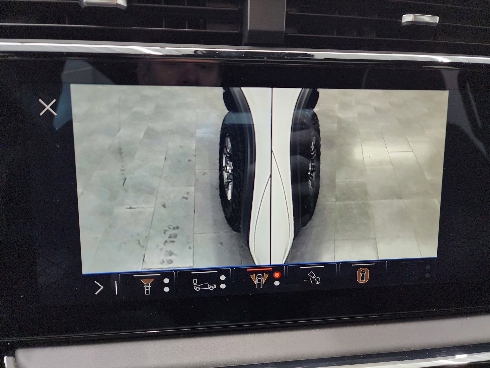 Used 2024 GMC Sierra 1500 AT4X image 67