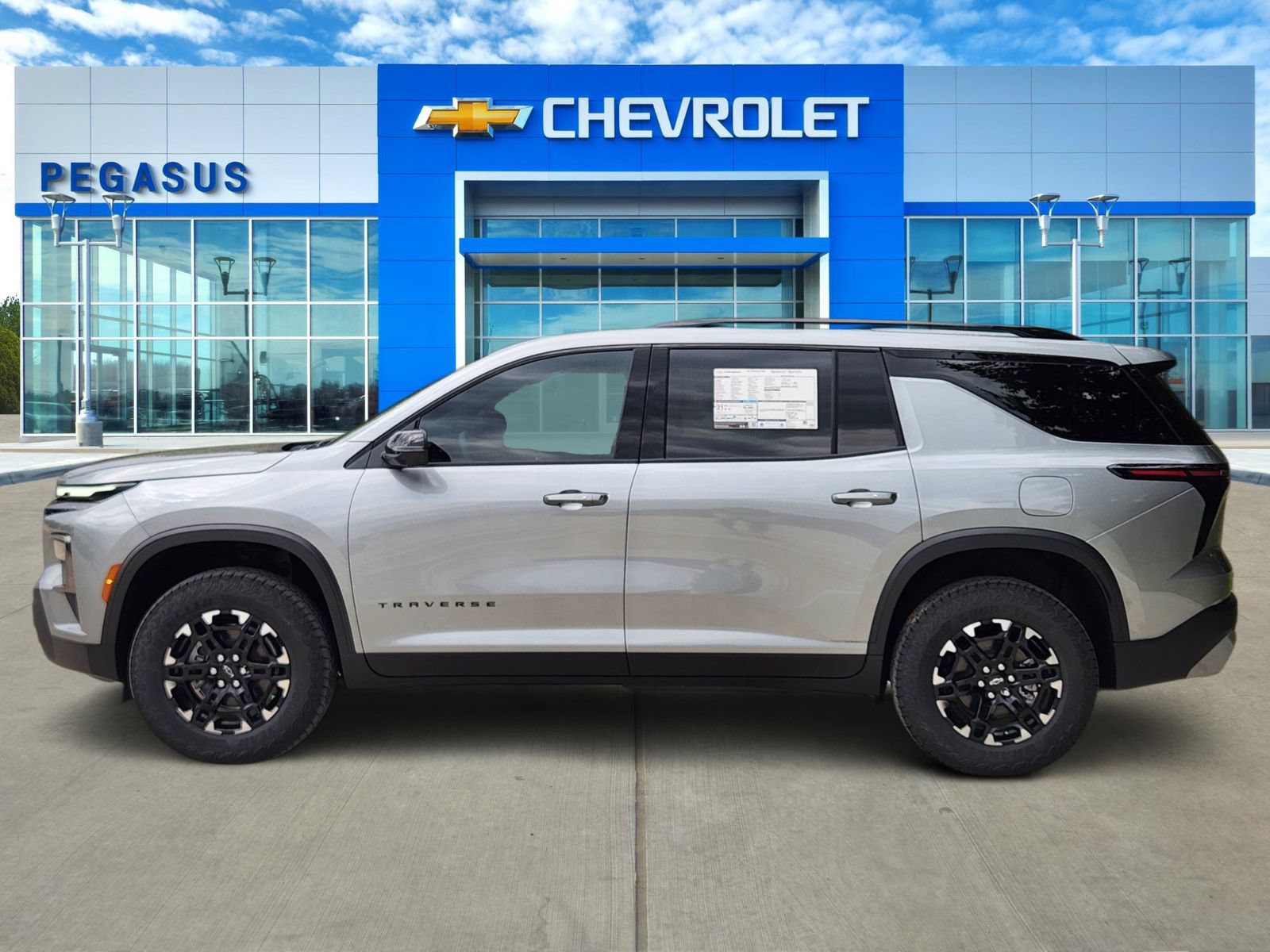 New 2027 Chevrolet Traverse Z71 w/ Driver Confidence Package AWD/4WD video 3
