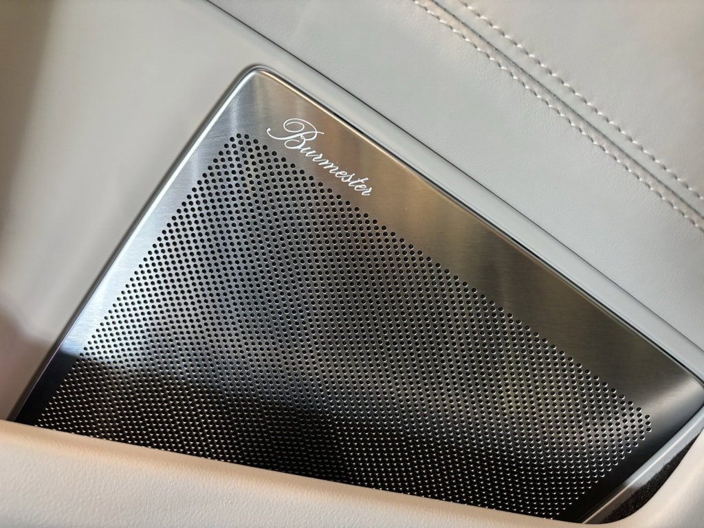 Certified 2025 Porsche 911 Turbo S image 9