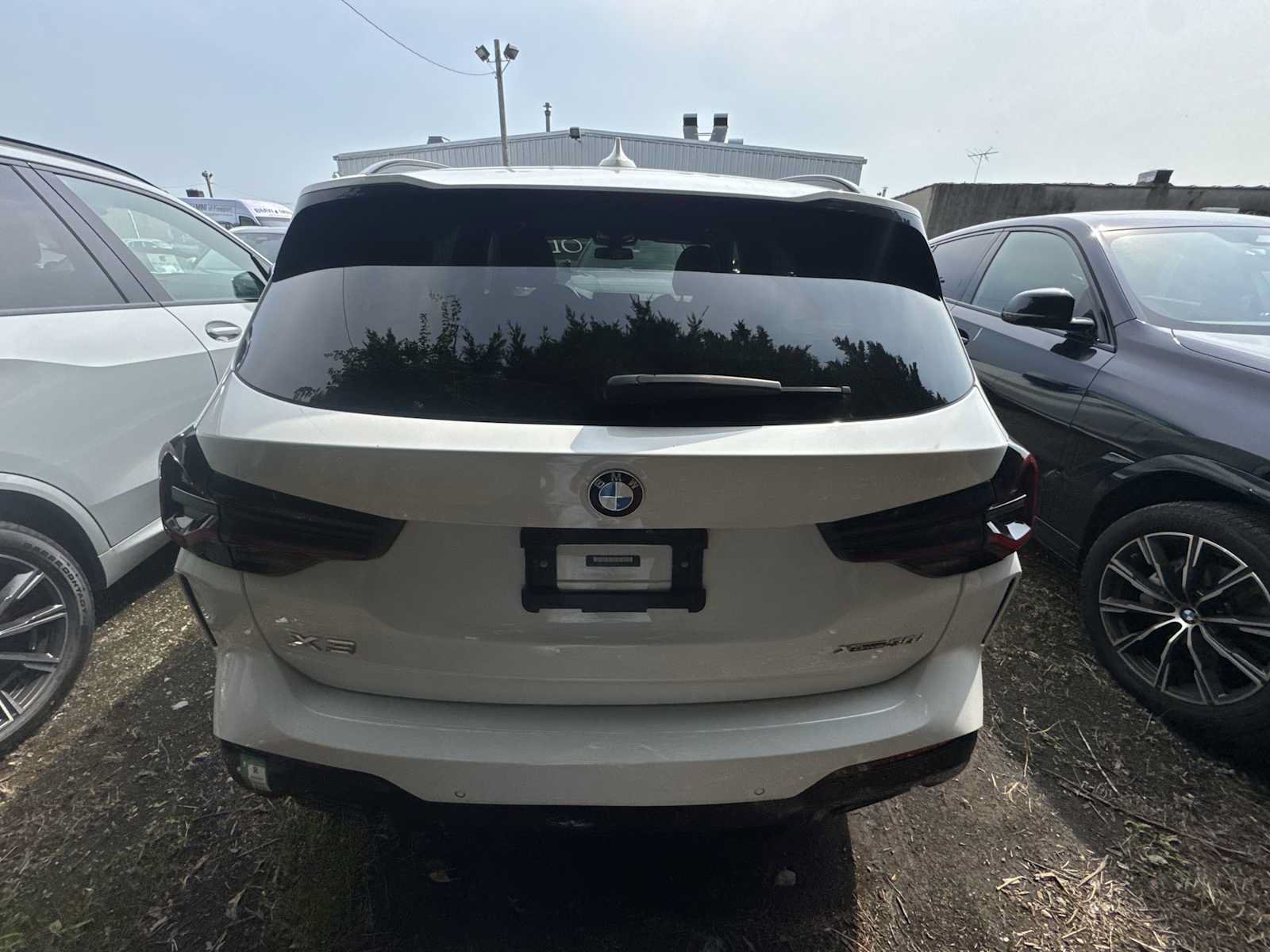 Used 2023 BMW X3 xDrive30i w/ M Sport Package AWD/4WD image 7