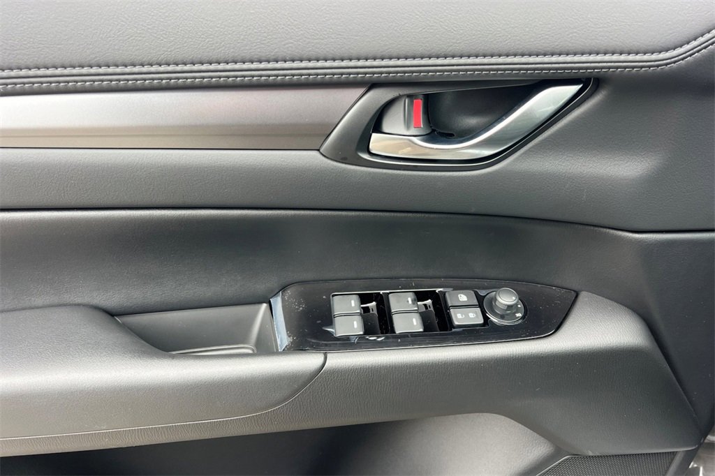 New 2025 MAZDA CX-5 AWD 2.5 S w/ Preferred Package image 12