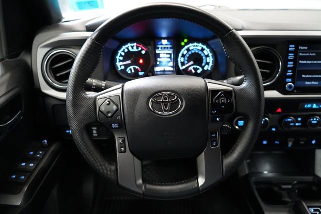 Used 2023 Toyota Tacoma TRD Sport w/ Technology Package AWD/4WD image 16