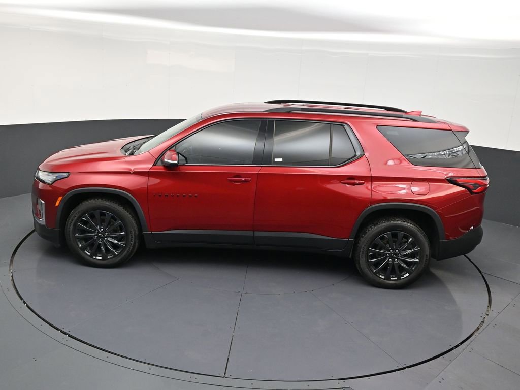 Used 2023 Chevrolet Traverse RS image 14