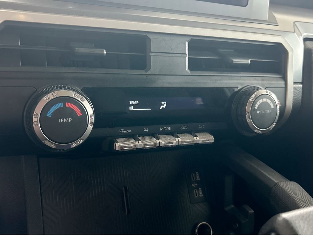 Used 2024 Toyota Tacoma SR5 image 27