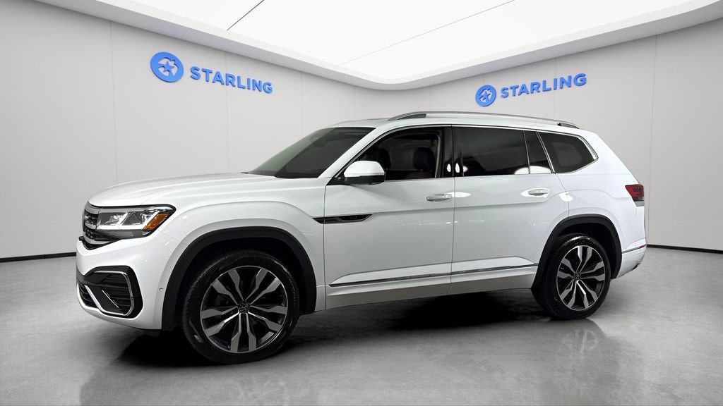 Used 2022 Volkswagen Atlas SEL Premium image 2
