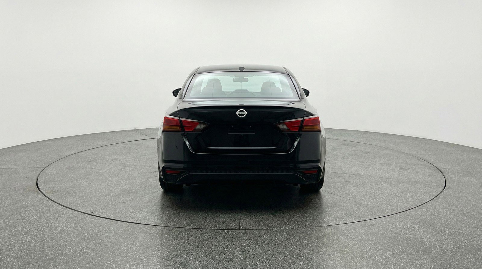 Used 2025 Nissan Altima 2.5 SV image 7