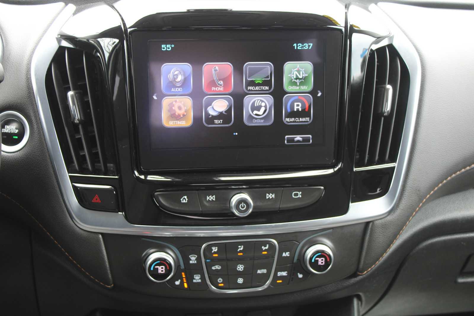 Used 2019 Chevrolet Traverse LT AWD/4WD image 18