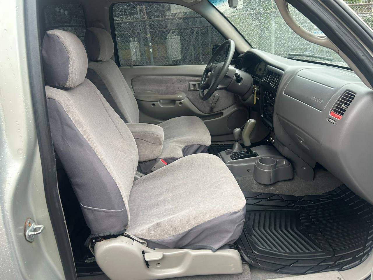 Used 2001 Toyota Tacoma Xtracab V6 4WD image 11