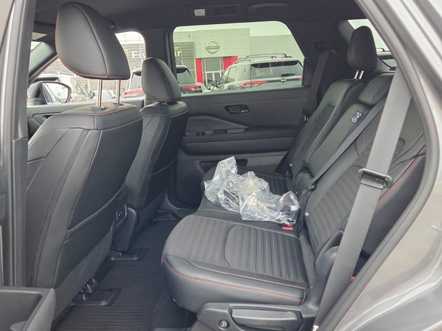 New 2026 Nissan Pathfinder Rock Creek image 6