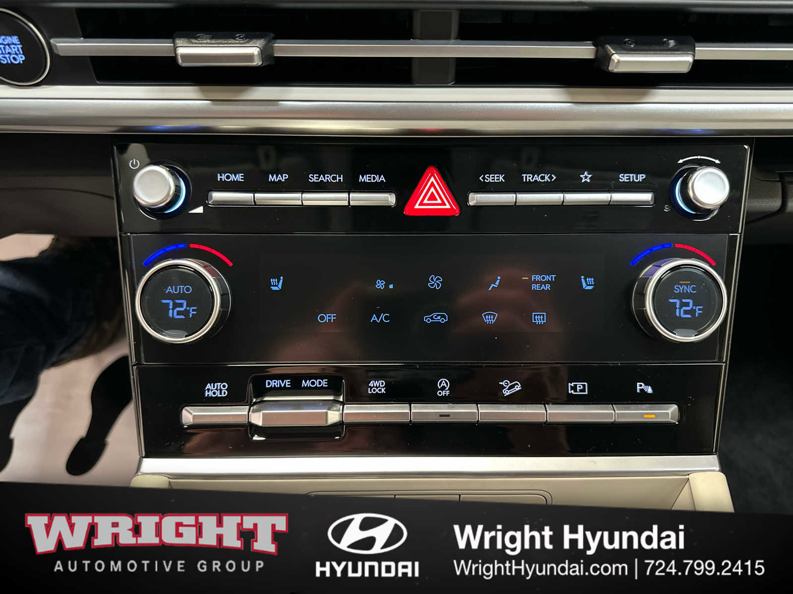 New 2026 Hyundai Santa Fe SEL w/ Tow & Go Package AWD/4WD image 18
