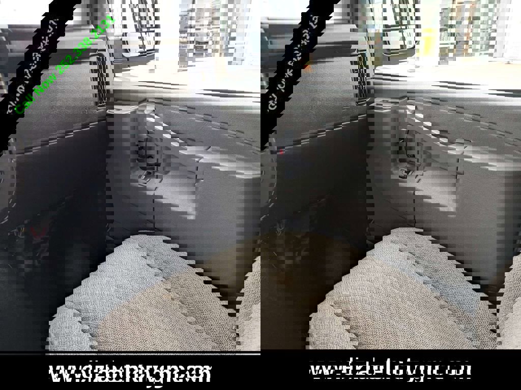 Used 2023 Chevrolet Express 3500 LS image 18