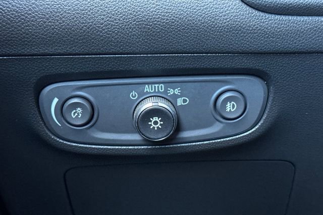 Used 2023 Buick Encore GX Select w/ Sport Touring Package image 43