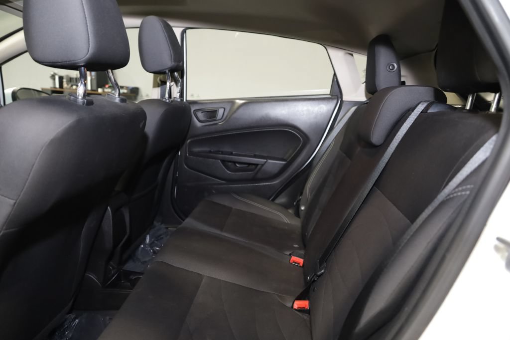 Used 2019 Ford Fiesta SE FWD image 19