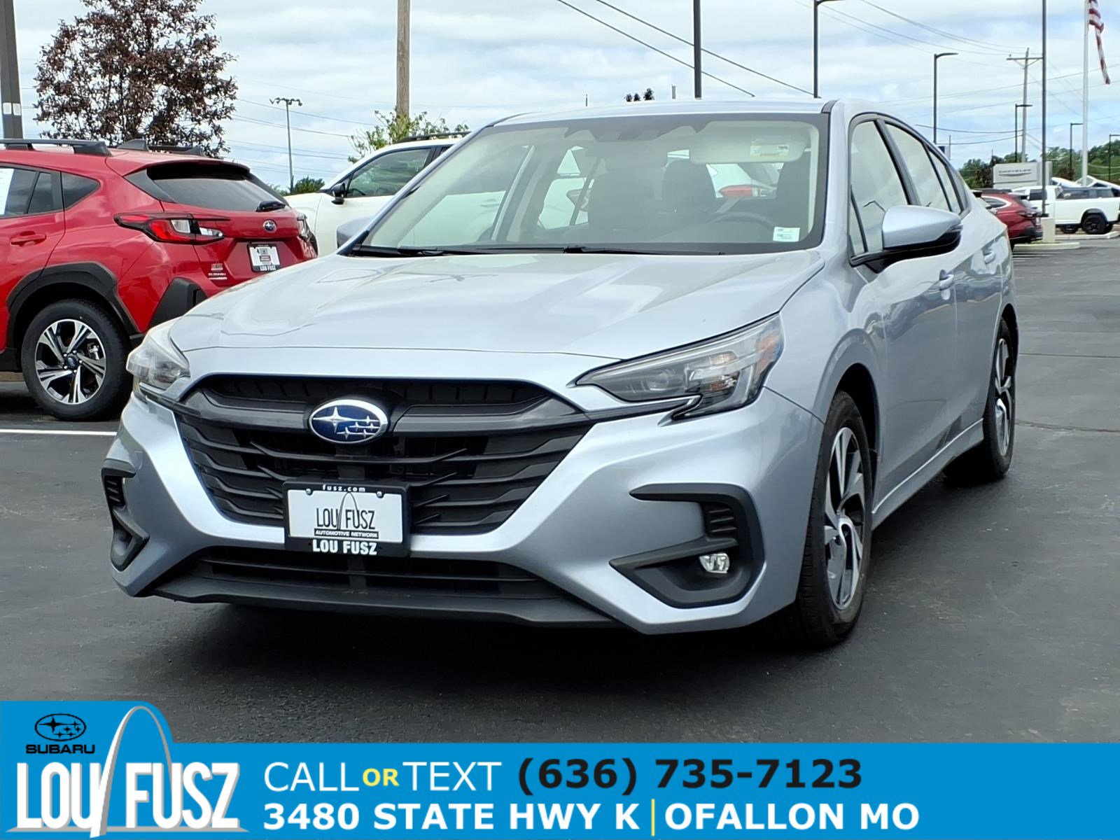 Used 2025 Subaru Legacy Premium AWD/4WD image 2