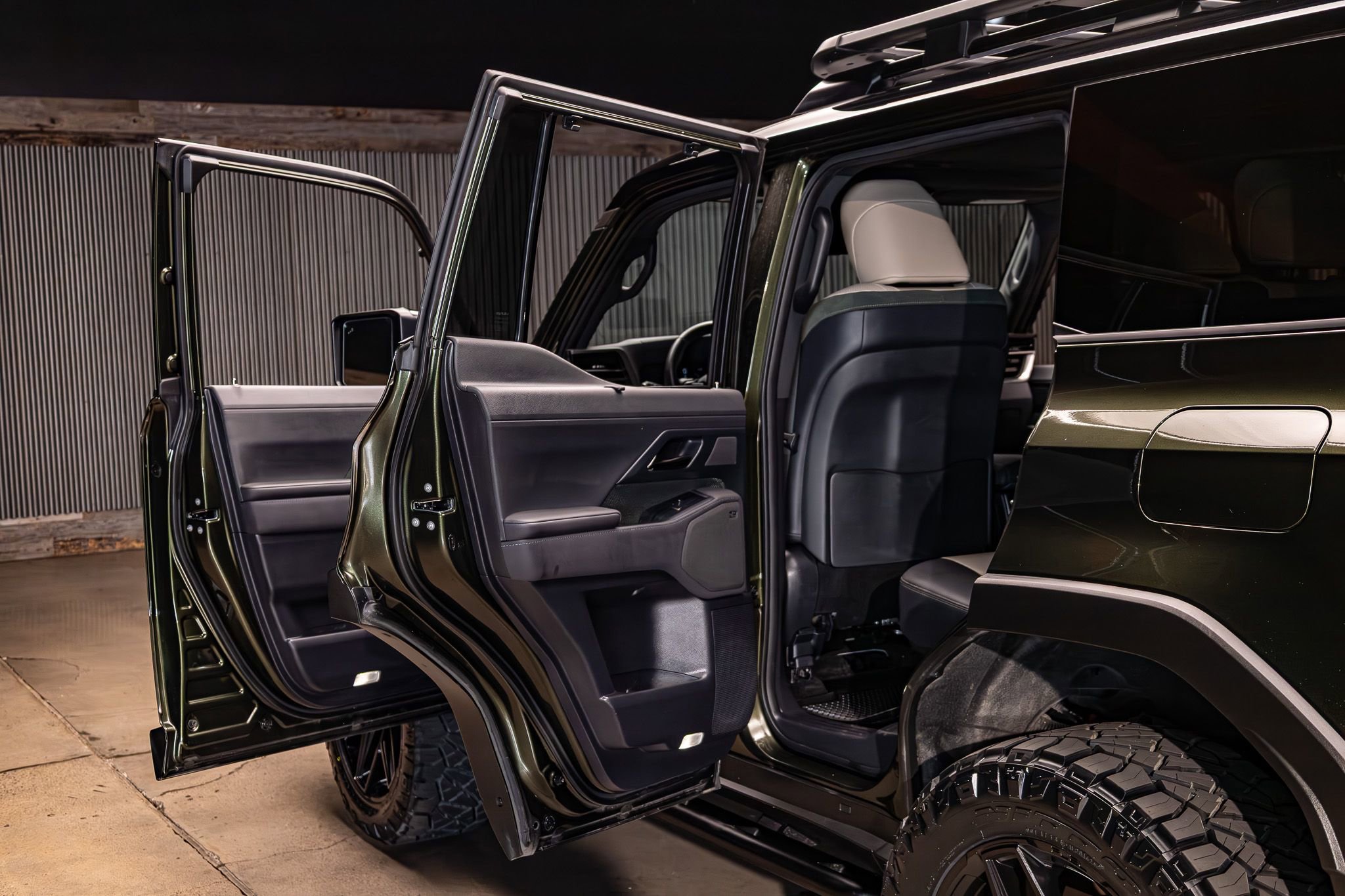 Used 2024 Lexus GX 550 image 27