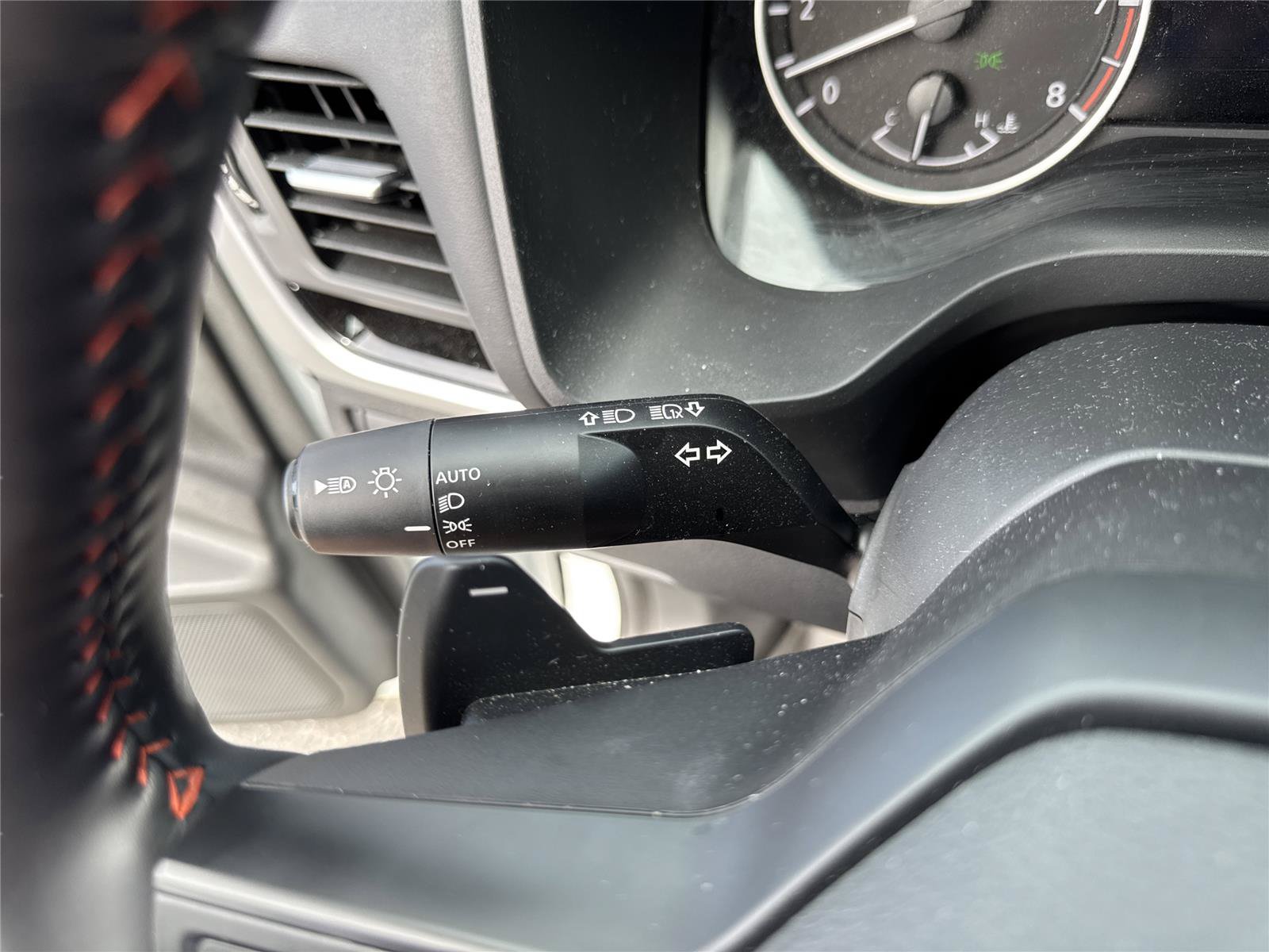 Used 2025 Nissan Rogue SV w/ Rock Creek Premium Package AWD/4WD image 19