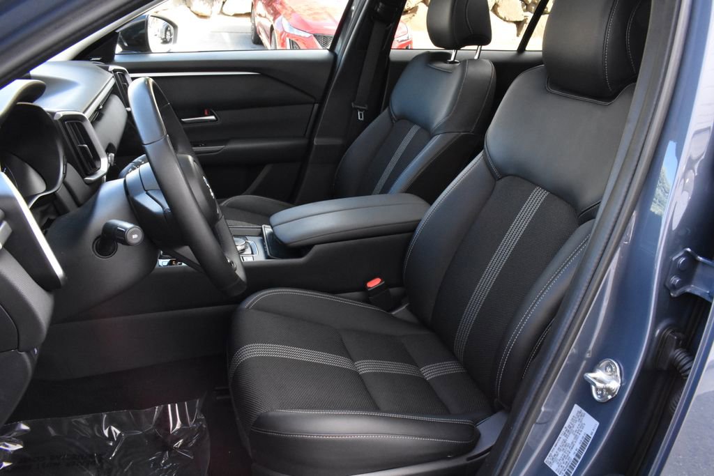 Used 2024 MAZDA CX-50 AWD 2.5 S w/ Cargo Package image 23