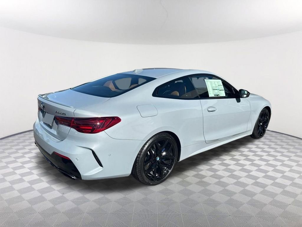New 2026 BMW M440i Coupe w/ Parking Assistance Package RWD image 5