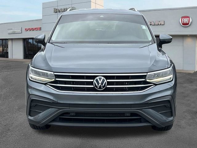 Used 2023 Volkswagen Tiguan SE FWD video 2