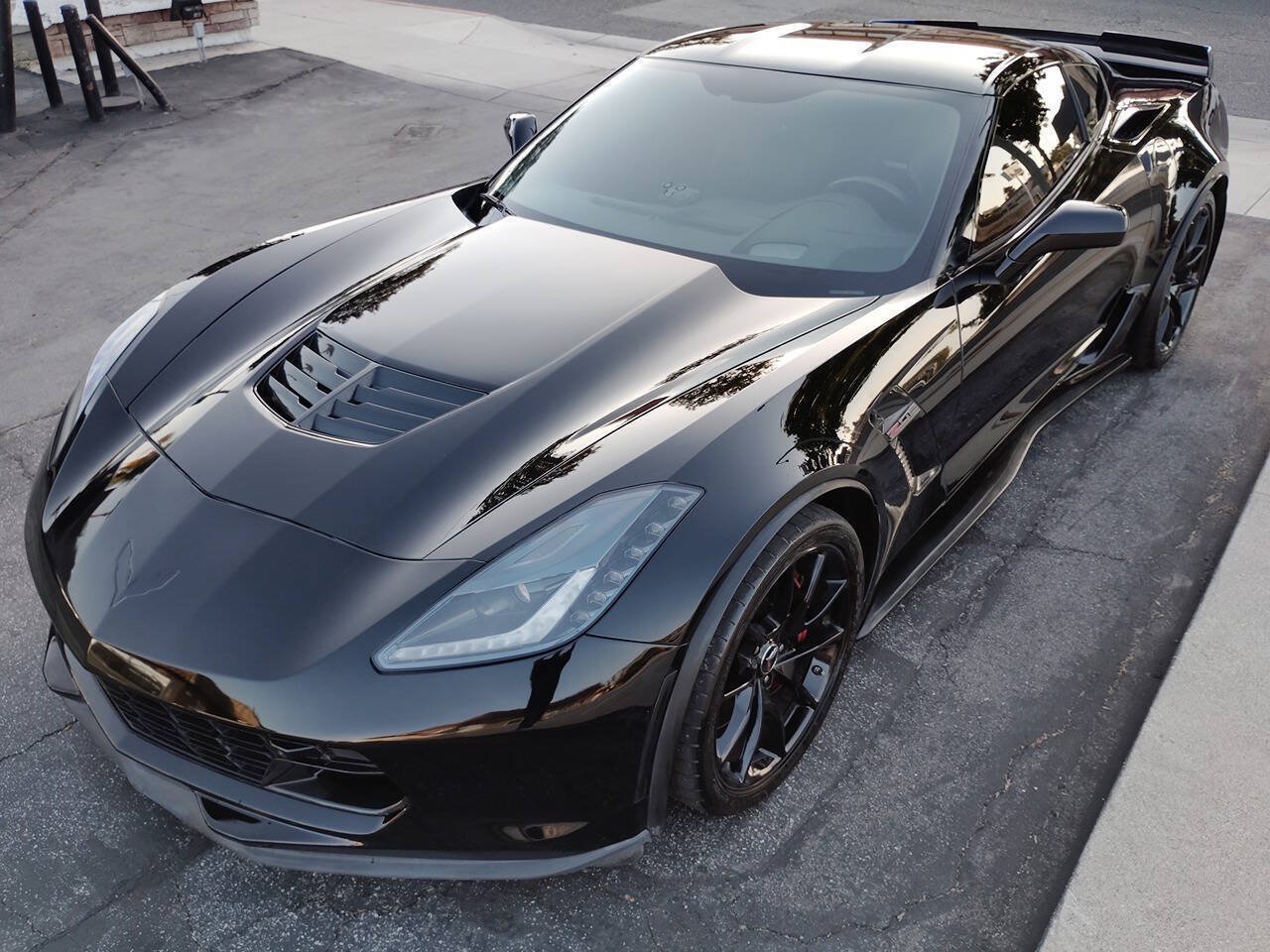 Used 2016 Chevrolet Corvette Z06 w/ 3LZ Preferred Equipment Group RWD image 34