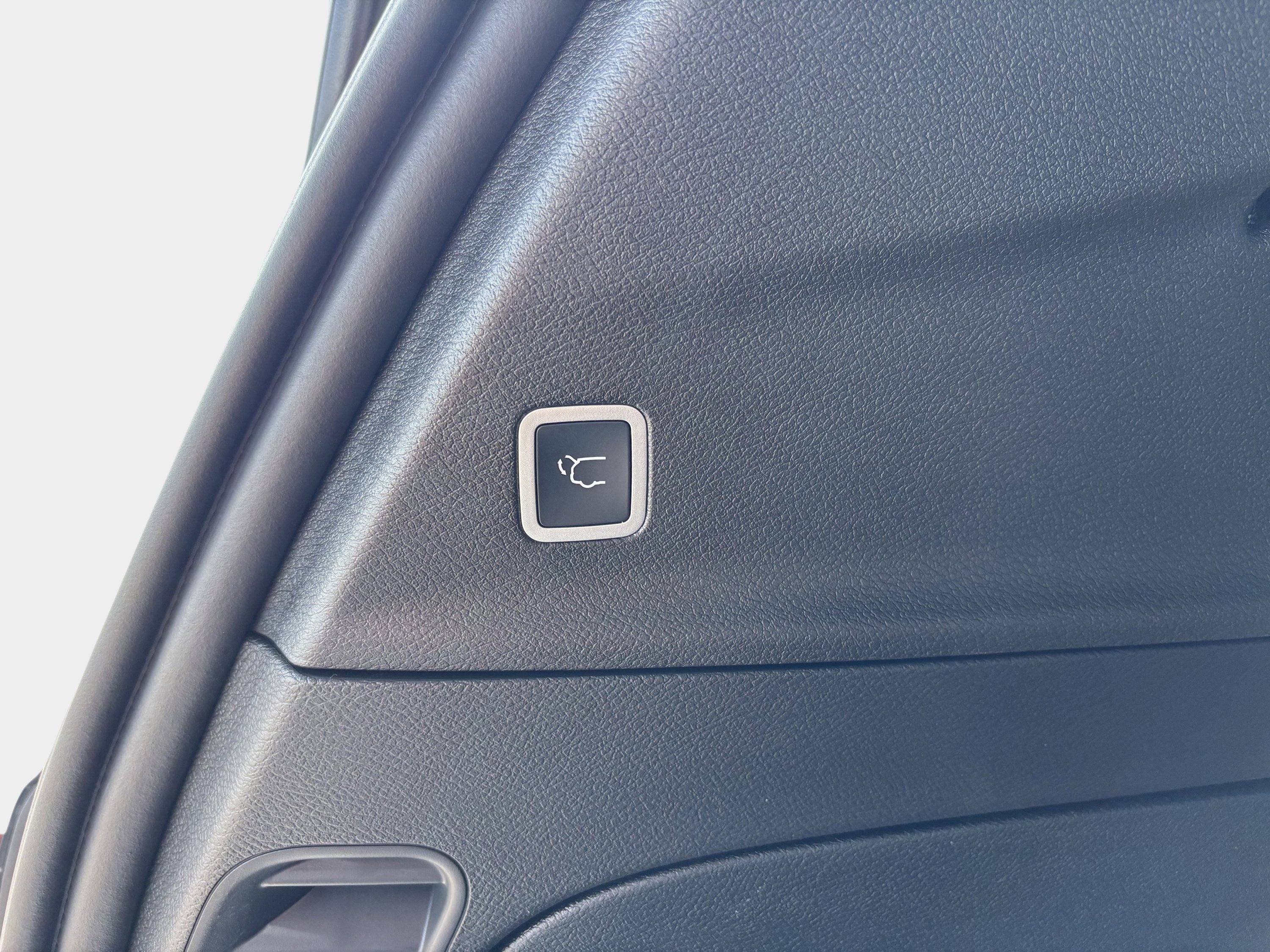New 2026 Chrysler Pacifica Select image 12