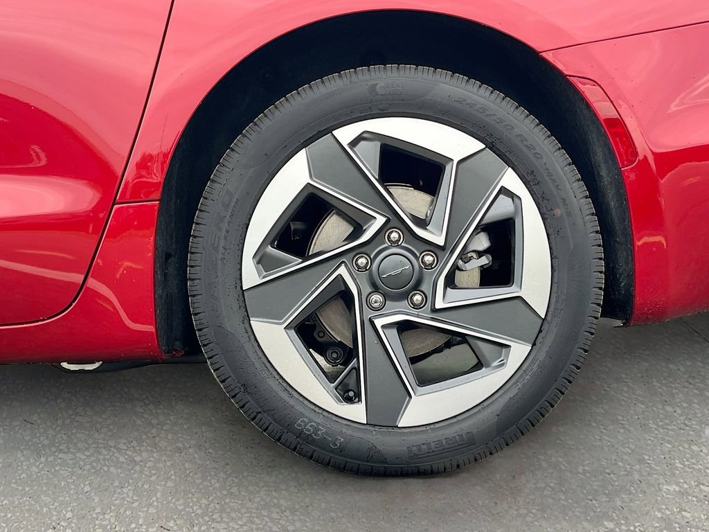 New 2027 Chrysler Pacifica Touring Plus FWD image 32